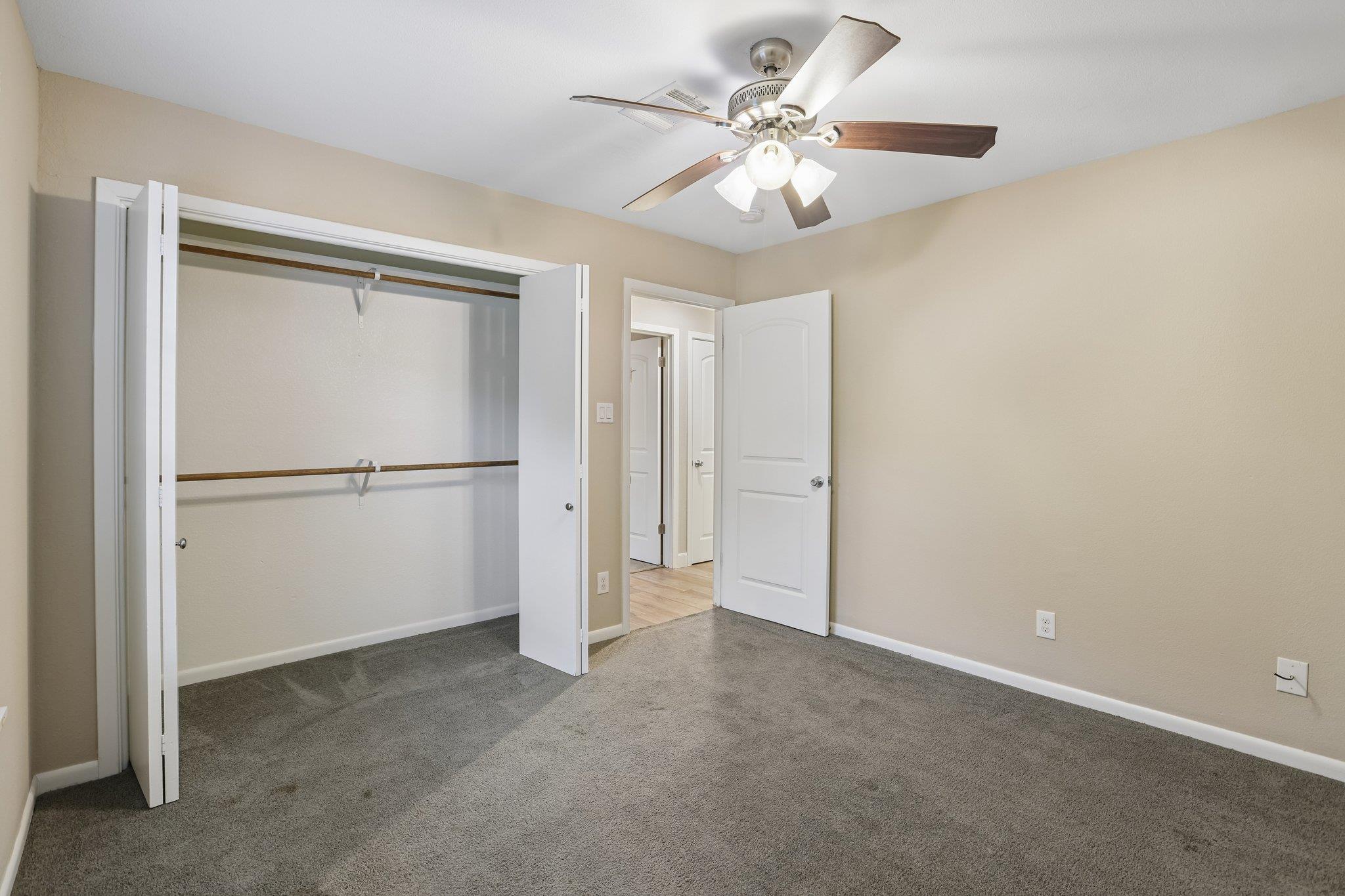 810 Vogel DR