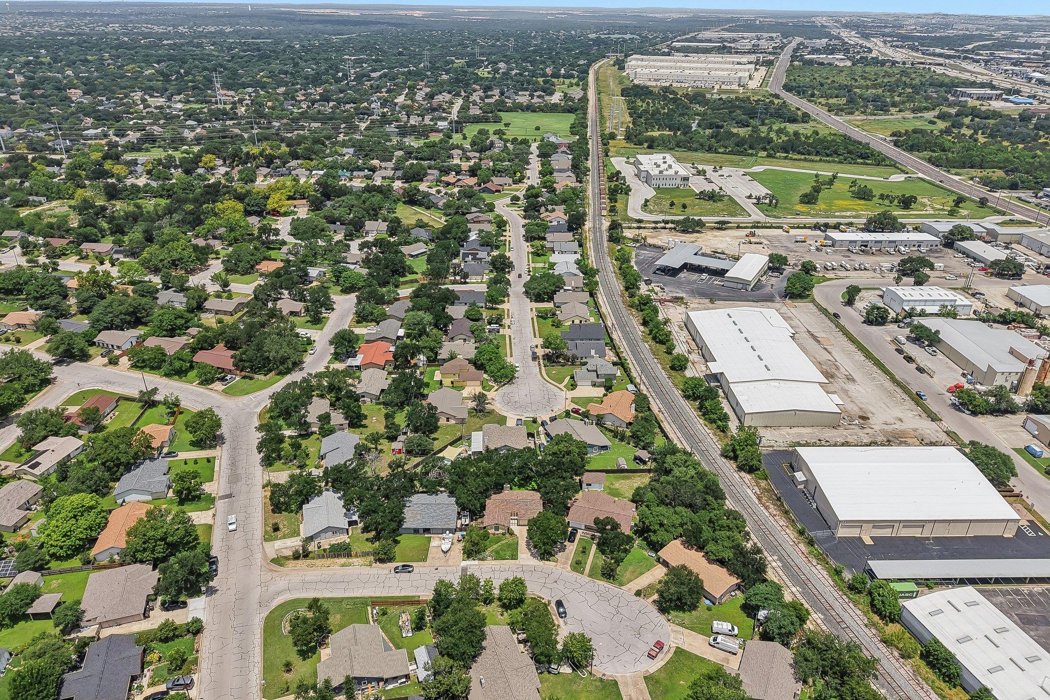 1204 Glen CV