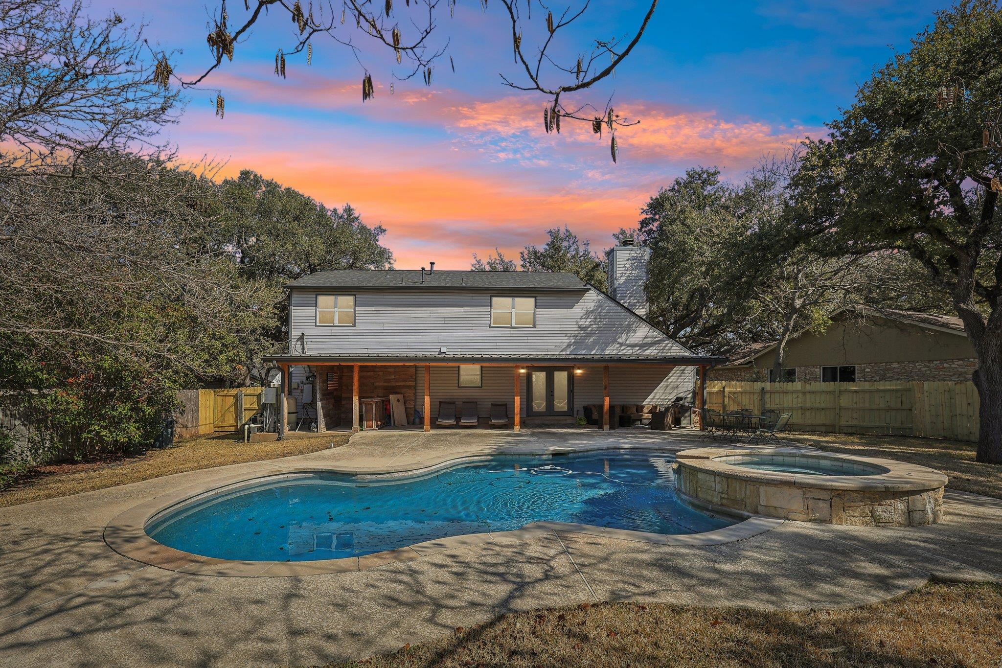 1600 Wood Rock DR