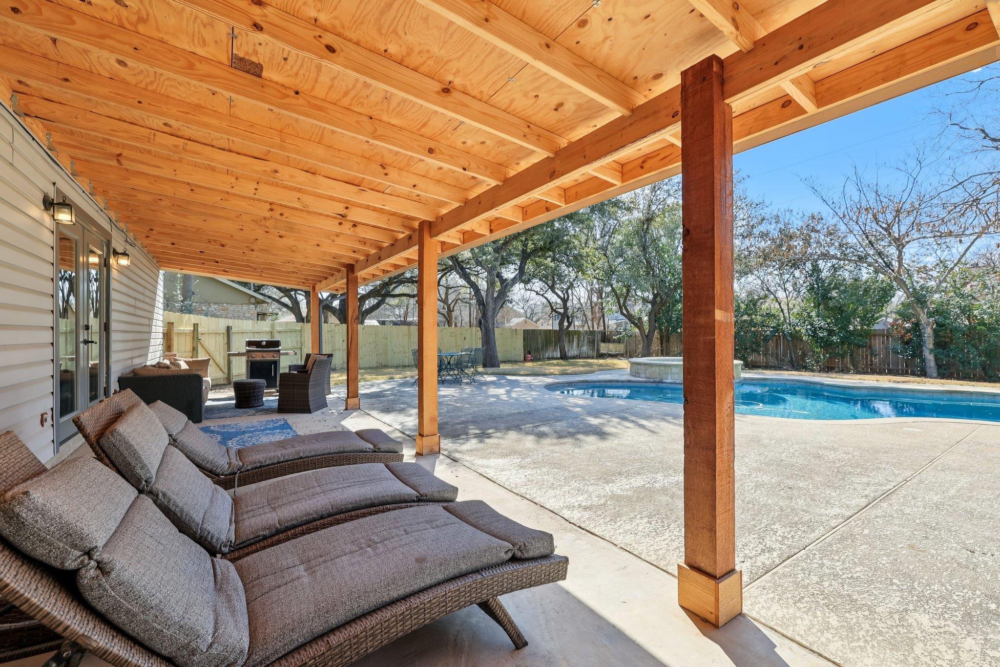 1600 Wood Rock DR
