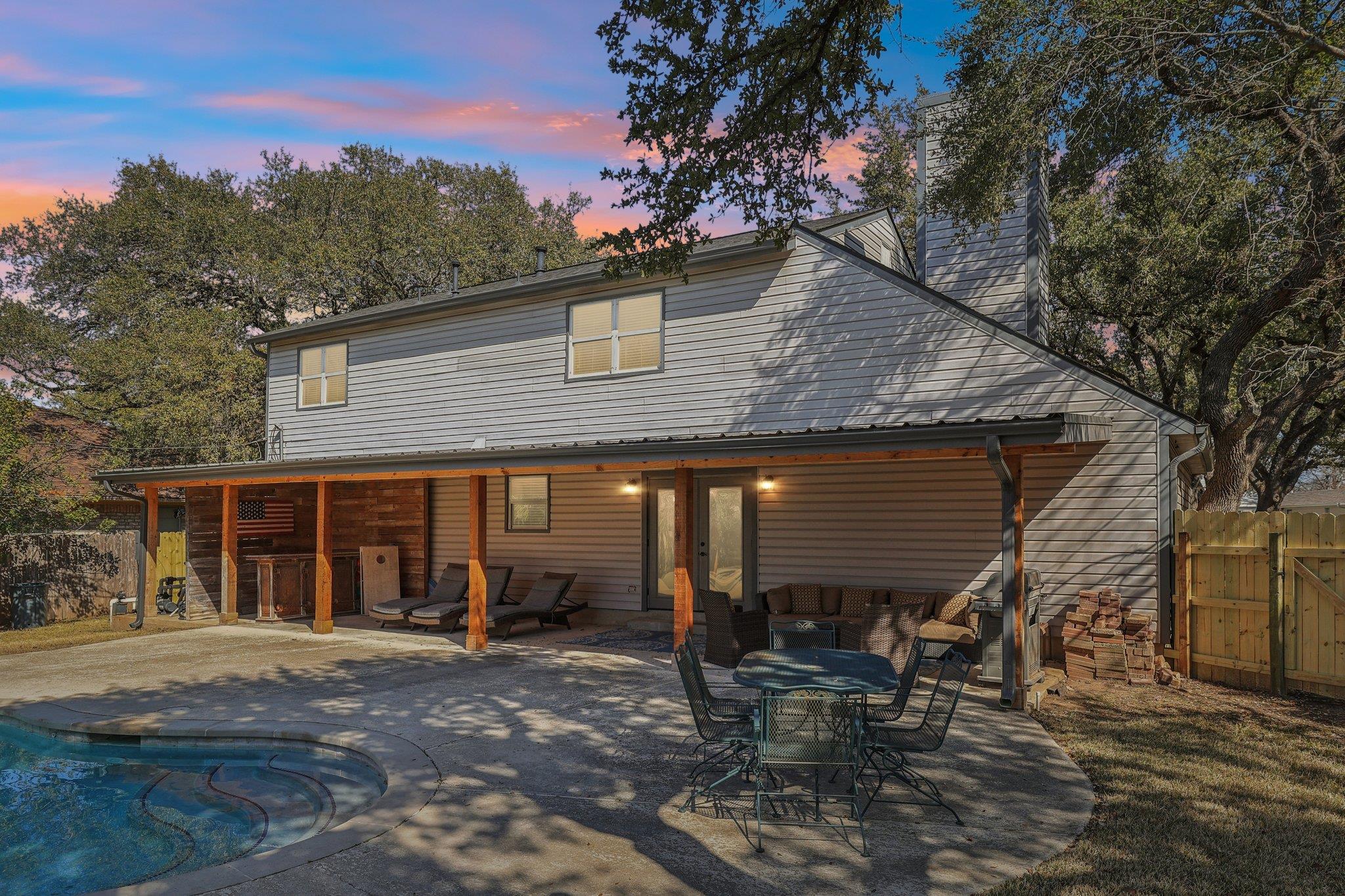 1600 Wood Rock DR