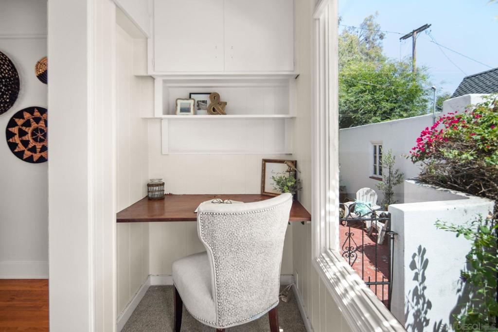 2710 Chatsworth Blvd