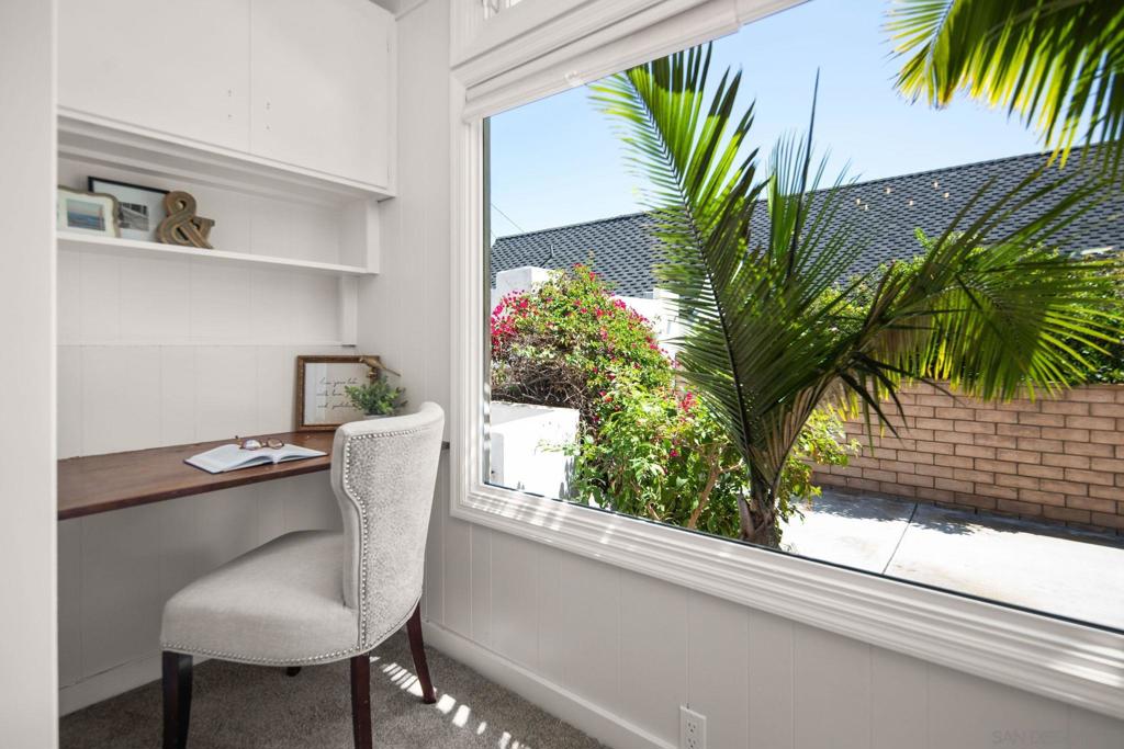 2710 Chatsworth Blvd