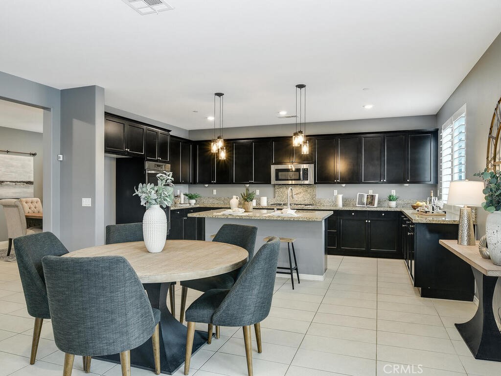 35552 Chantilly Court