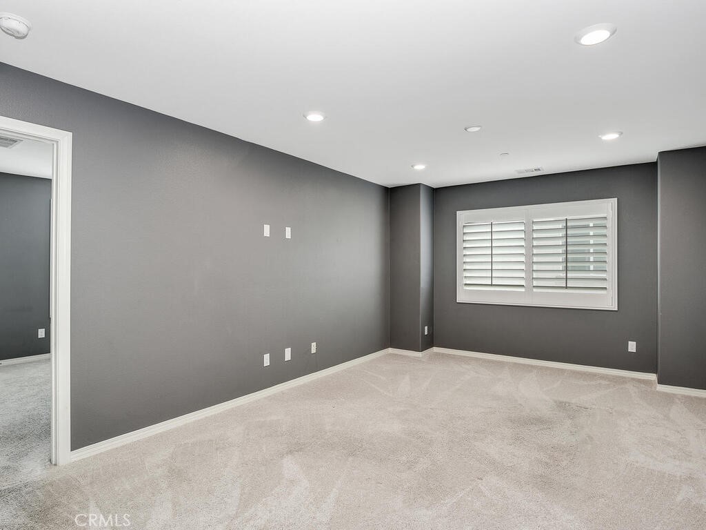 35552 Chantilly Court