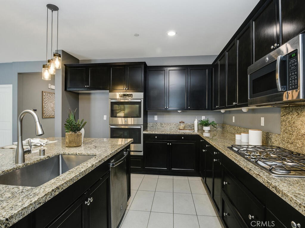 35552 Chantilly Court