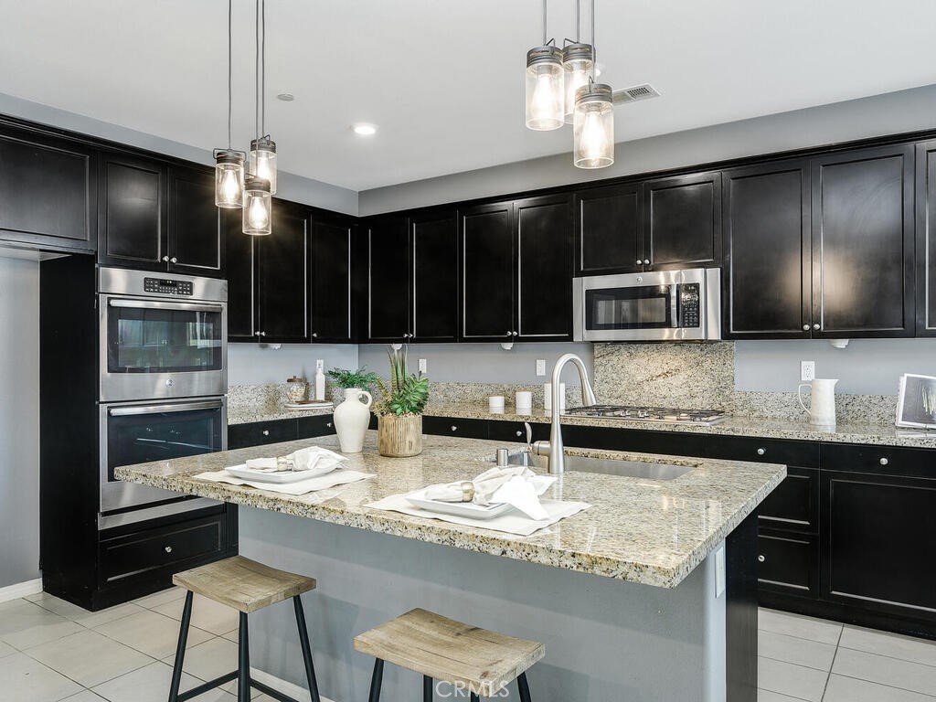 35552 Chantilly Court