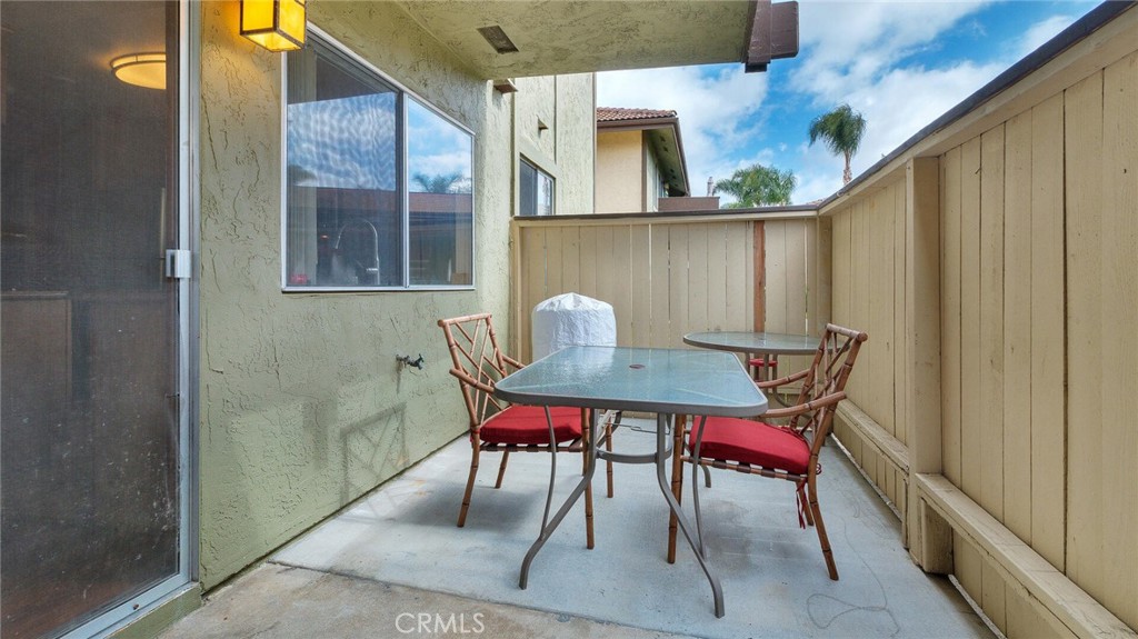 615 Fredricks Avenue 171