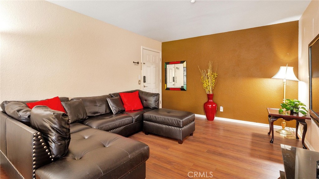 615 Fredricks Avenue 171