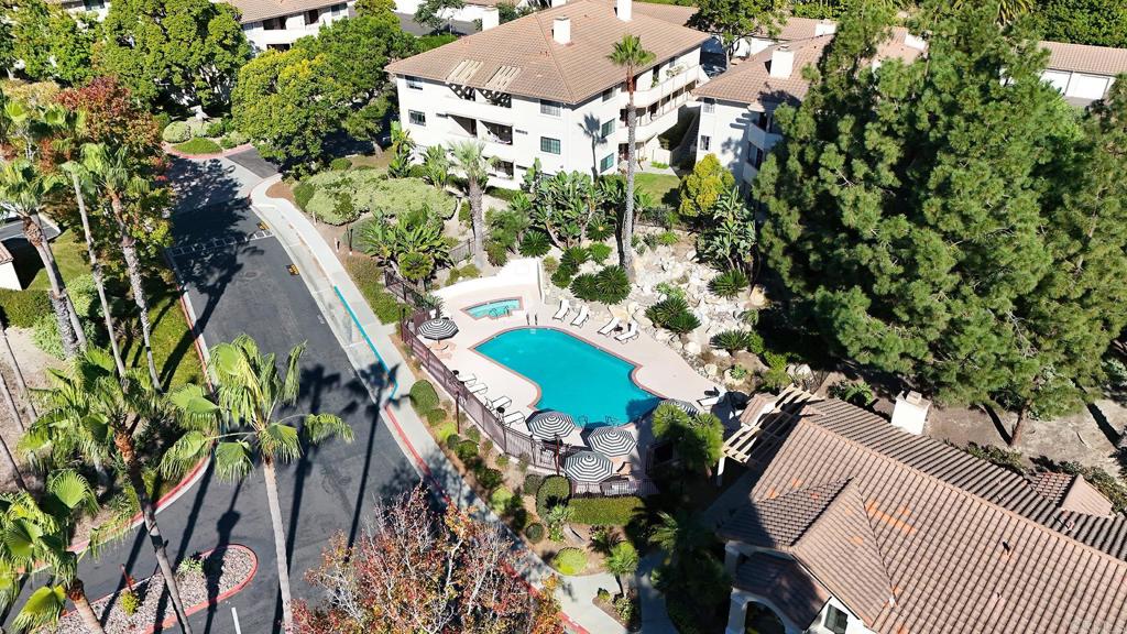 3504 Paseo De Los Americanos 65