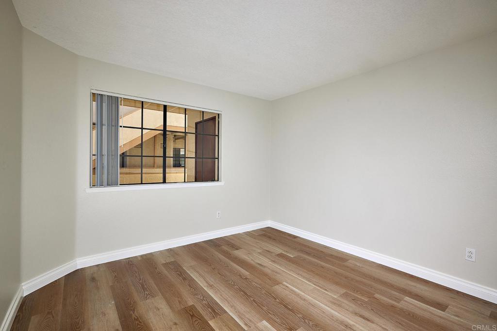 3504 Paseo De Los Americanos 65