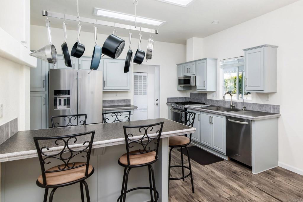 4660 N River Road 19