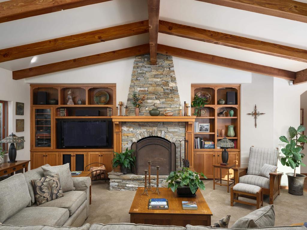 1752 Dentro De Lomas