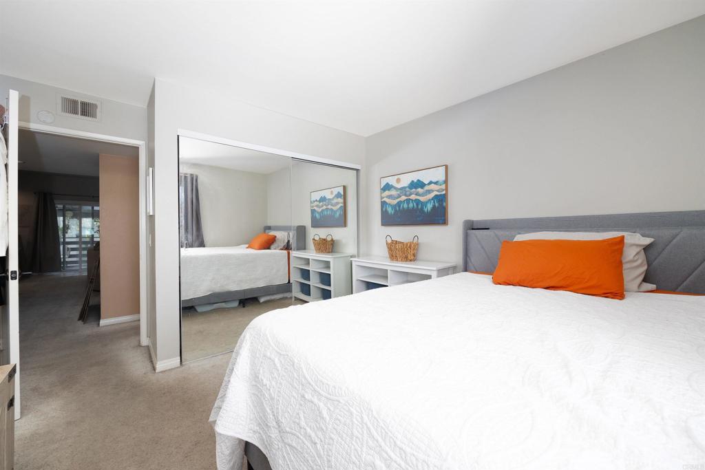 1492 Gustavo Street E