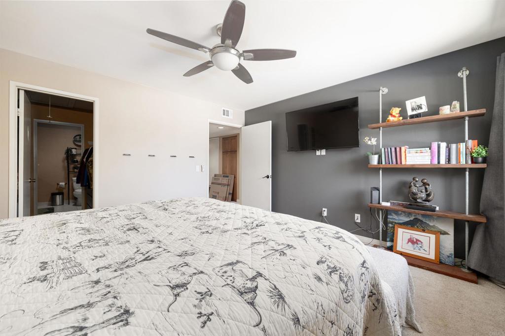 1492 Gustavo Street E