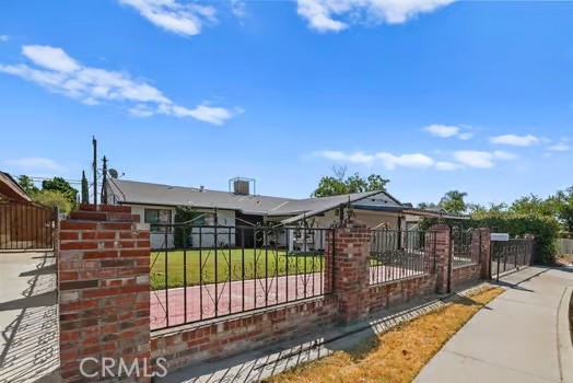 2441 San Benito Avenue