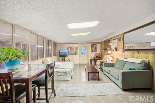 2441 San Benito Avenue