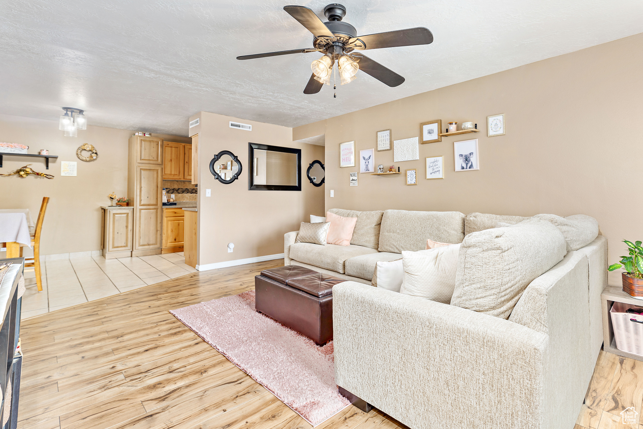 20 W LESTER AVE #B24