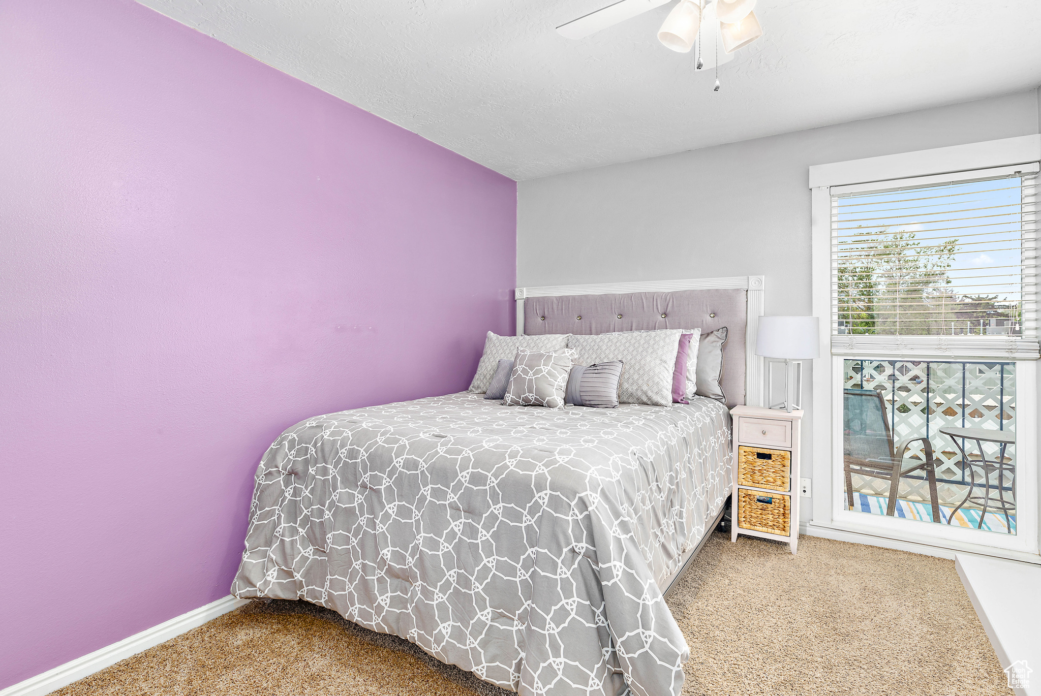 20 W LESTER AVE #B24