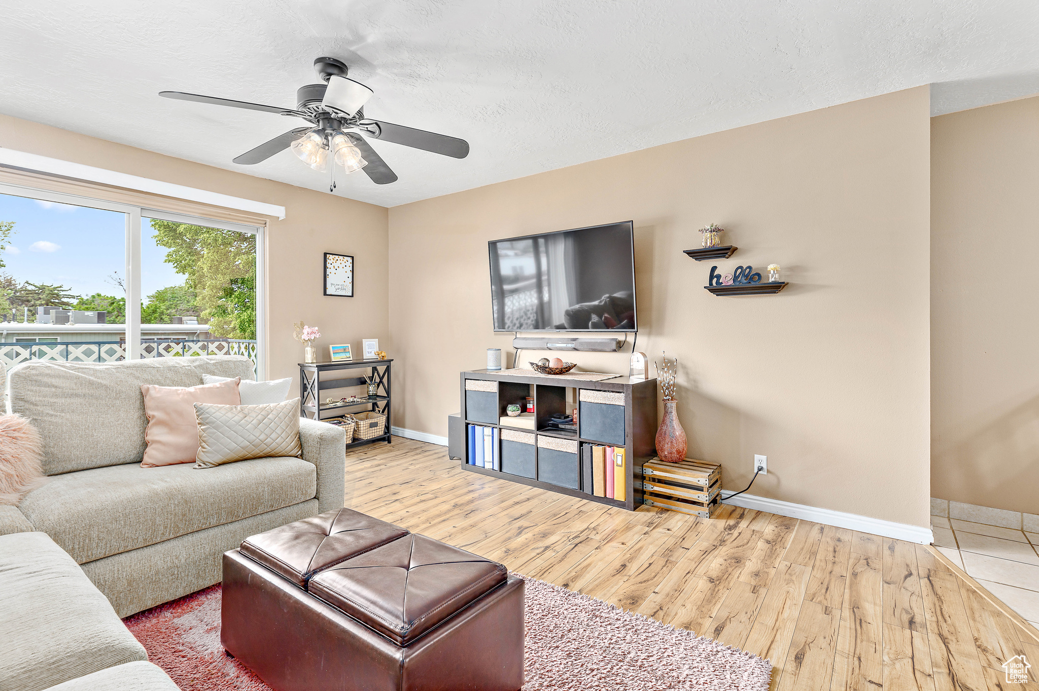 20 W LESTER AVE #B24