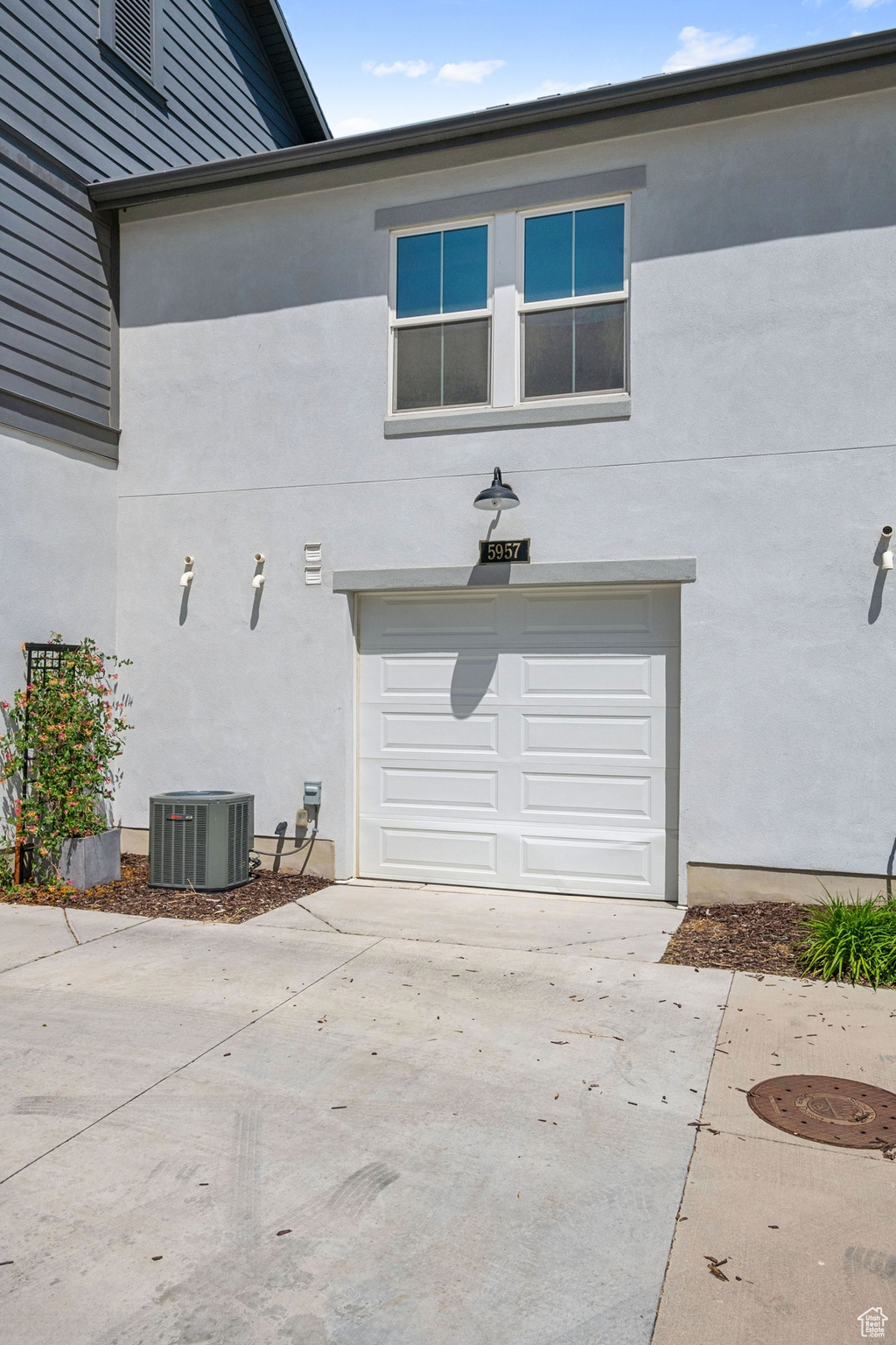 5957 W LAKE AVE