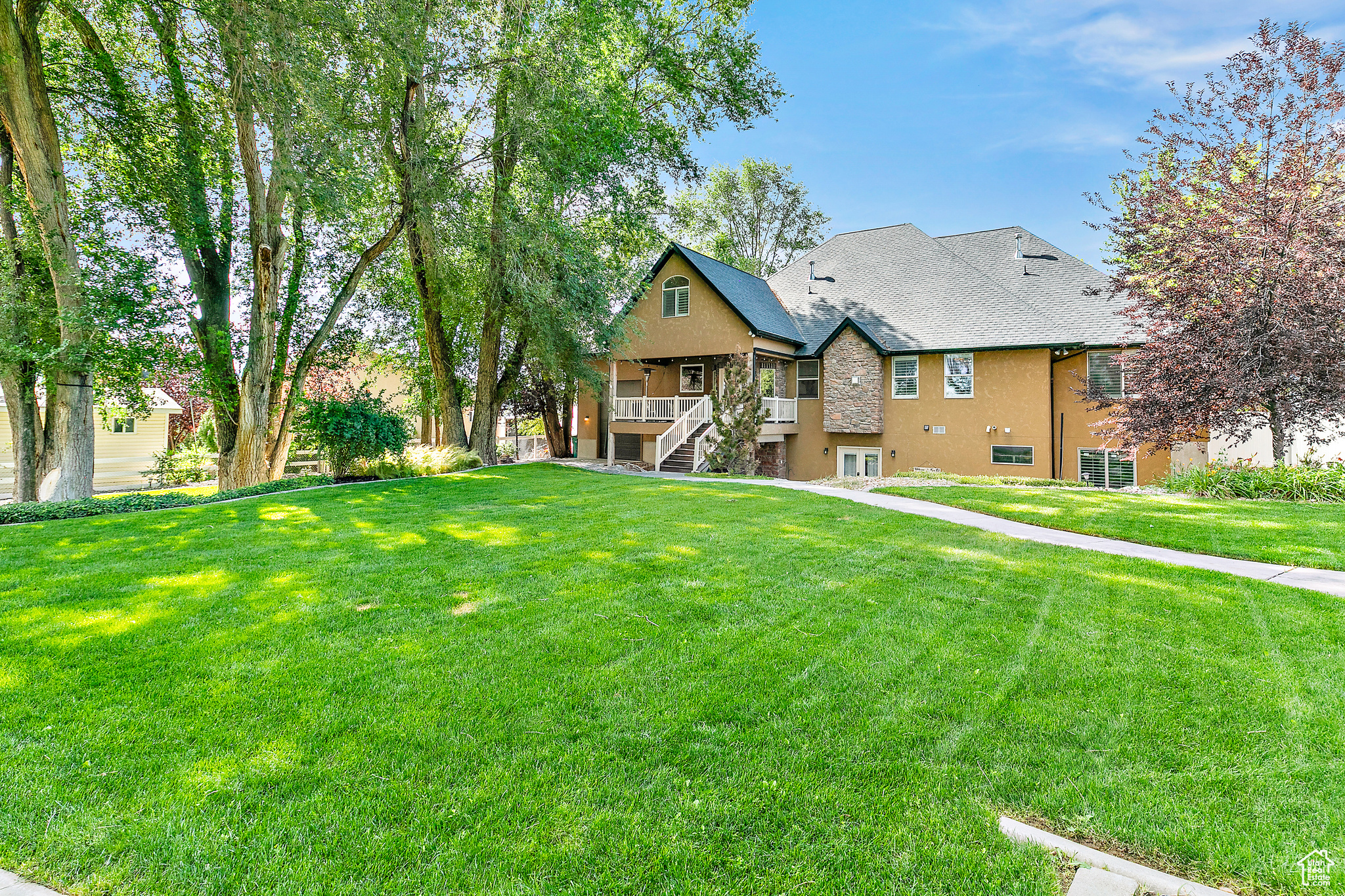 3558 W NEW PRIVATE DR