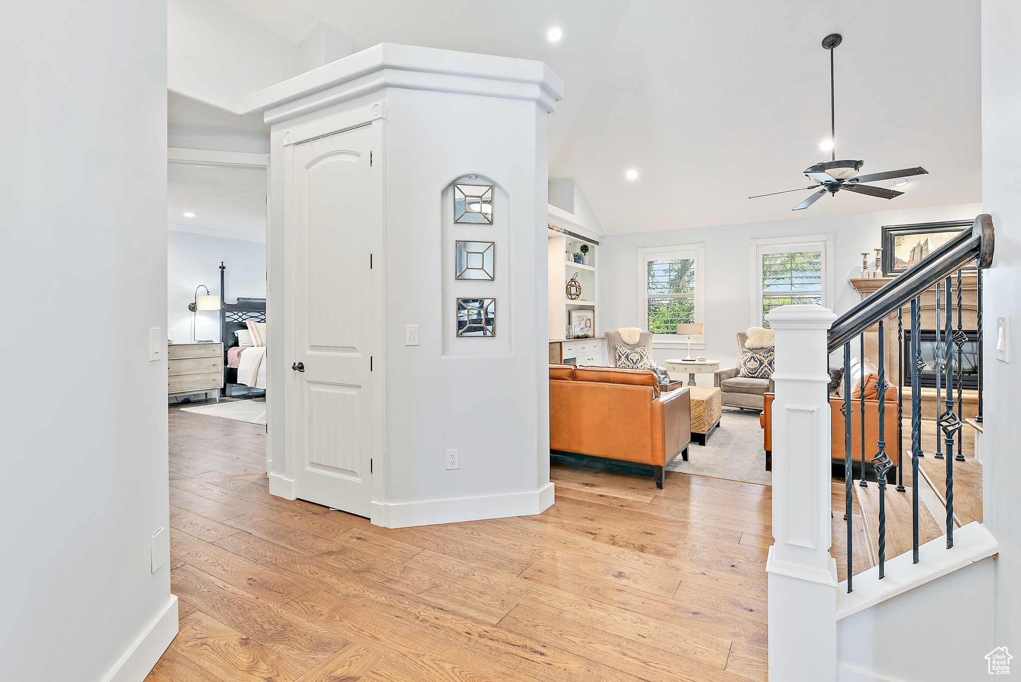 3558 W NEW PRIVATE DR