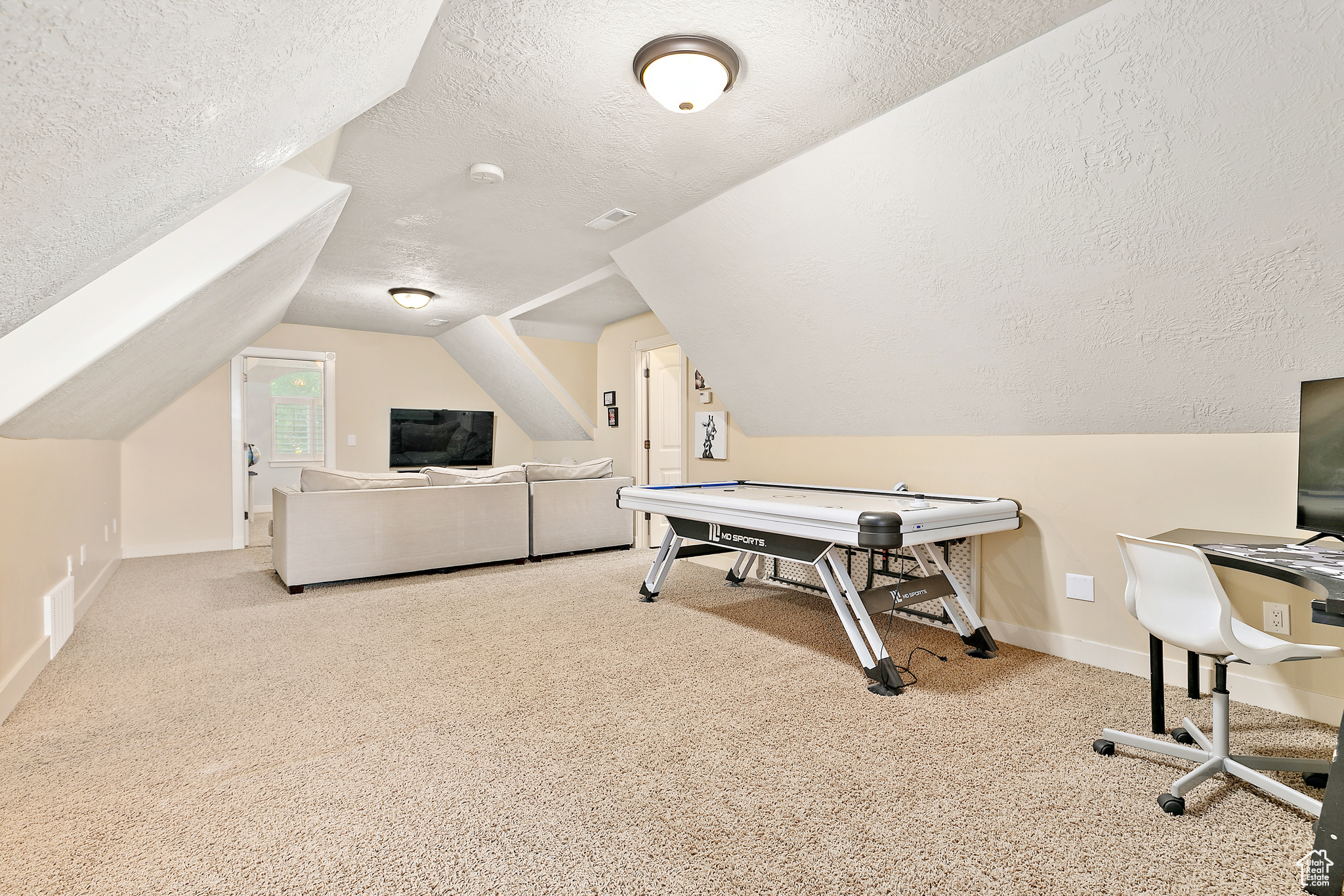 3558 W NEW PRIVATE DR