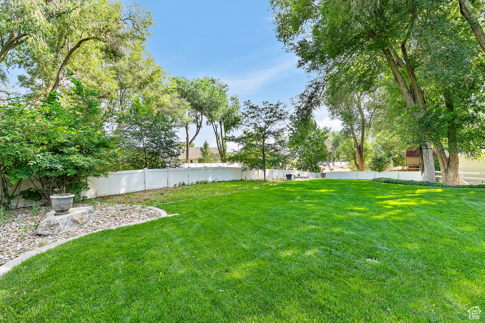 3558 W NEW PRIVATE DR