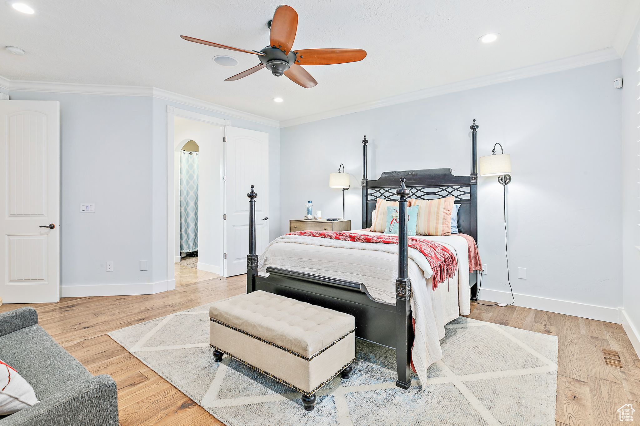 3558 W NEW PRIVATE DR