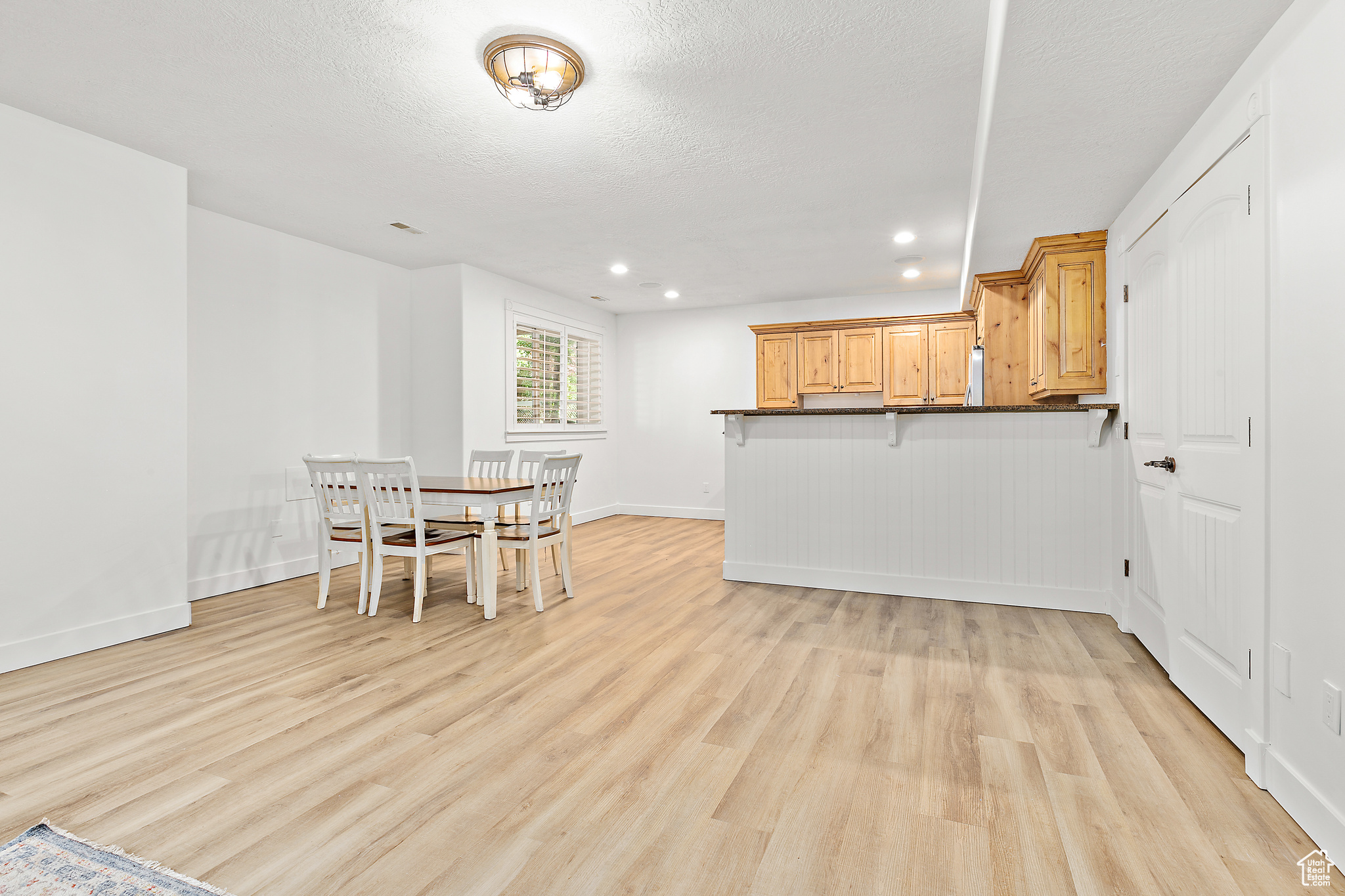 3558 W NEW PRIVATE DR