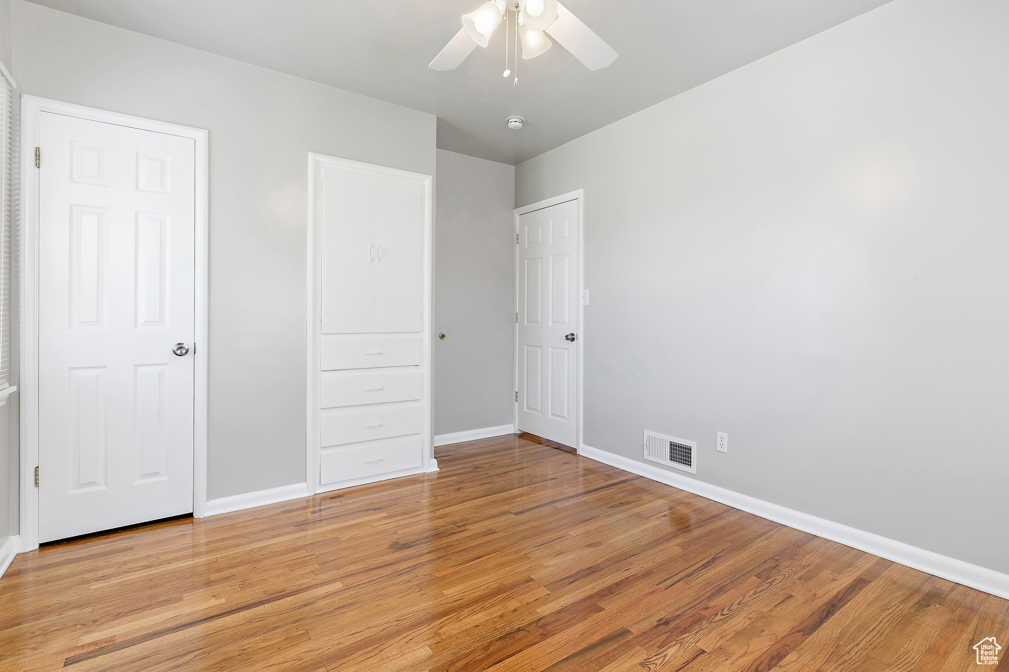 1251 E ROOSEVELT AVE