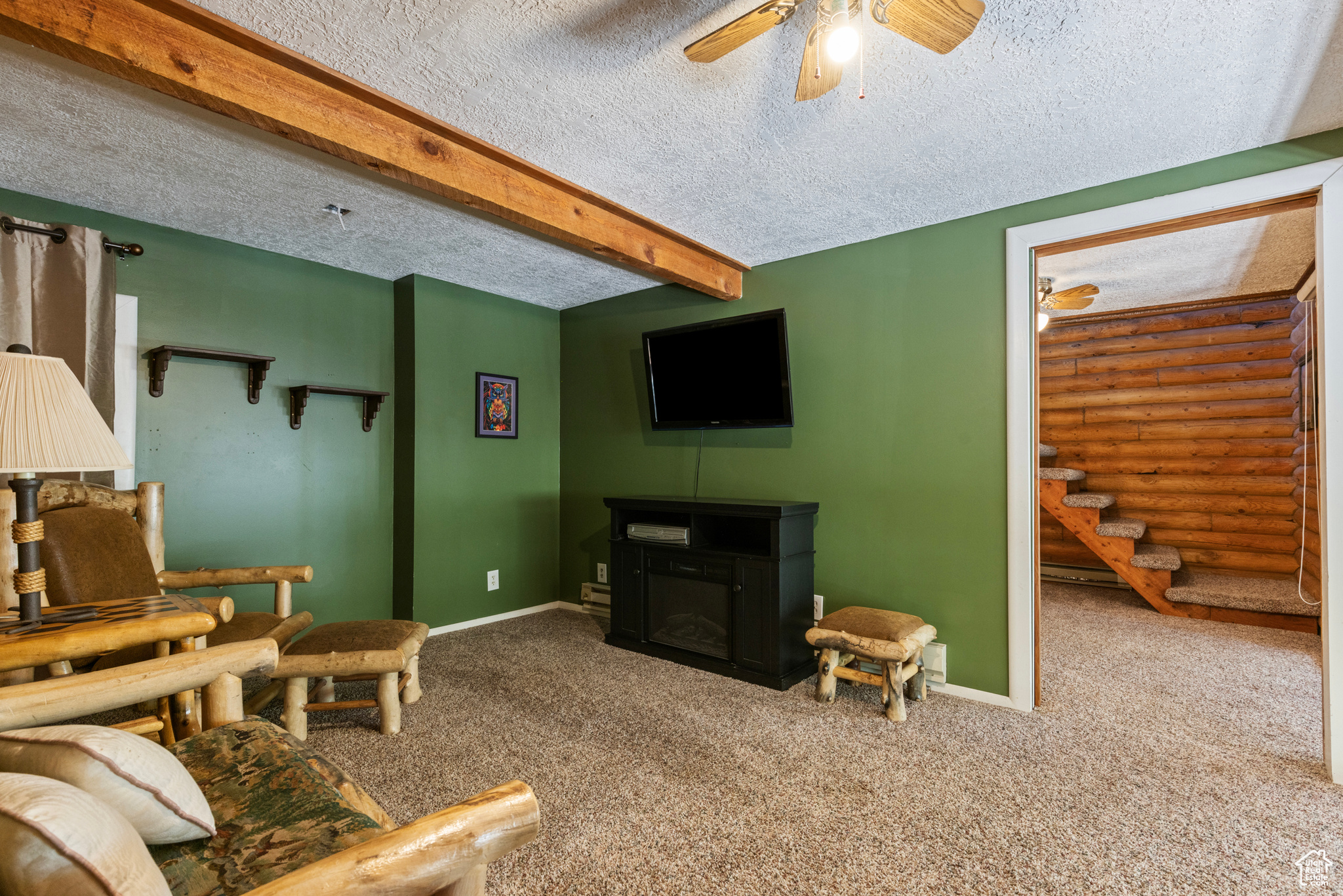 4725 PINE RIDGE RD