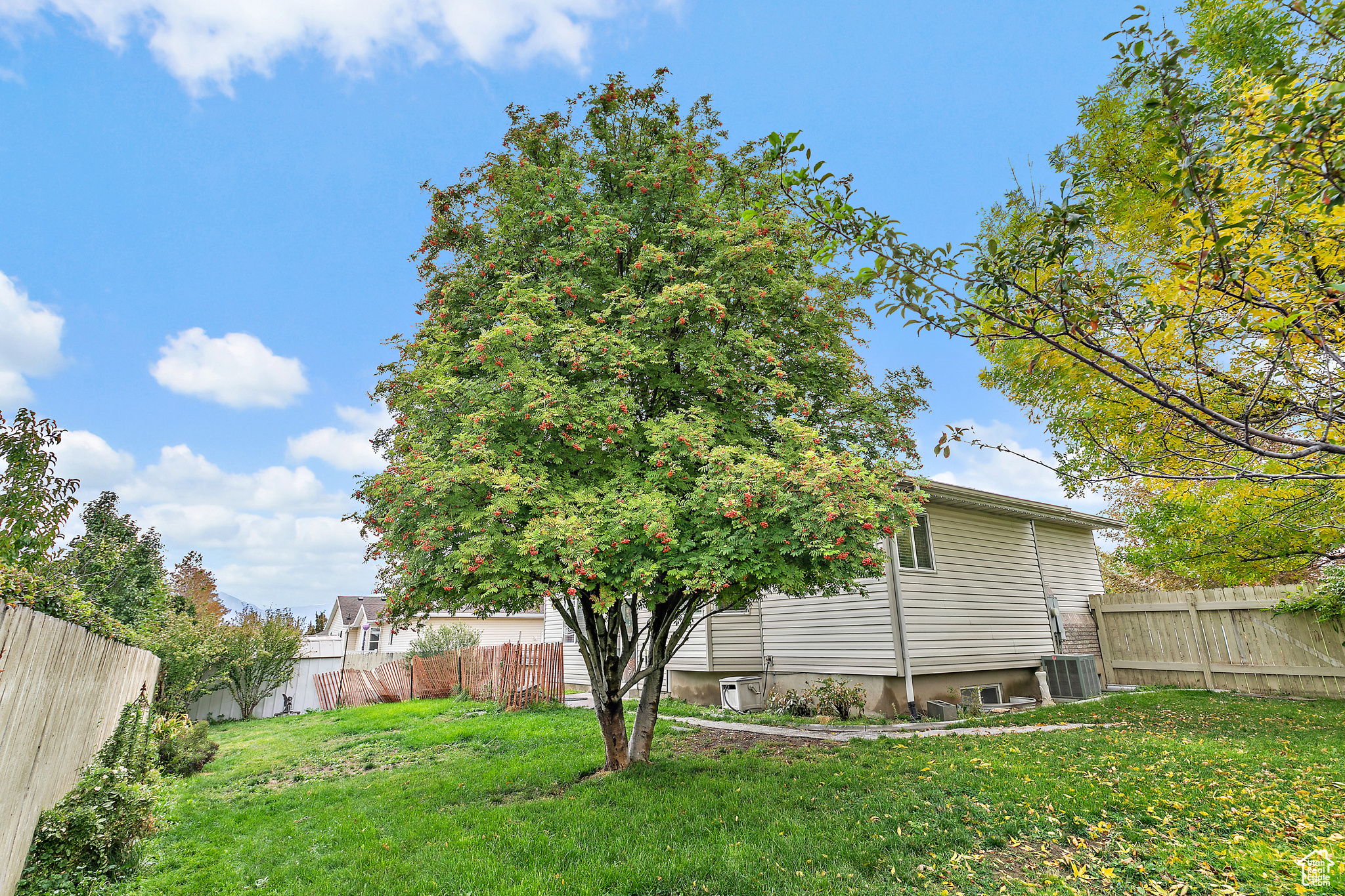 4624 W PINE CROSSING DR