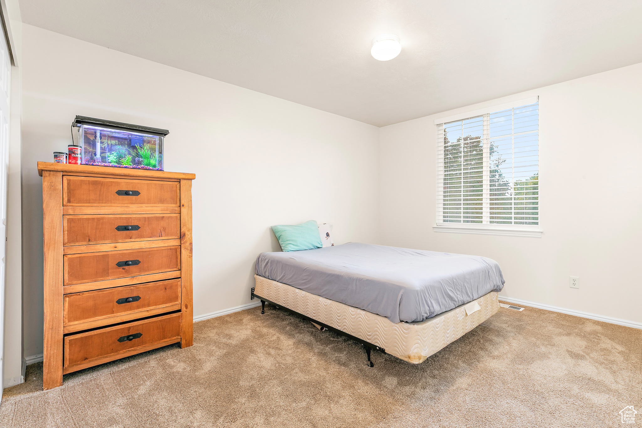 4624 W PINE CROSSING DR