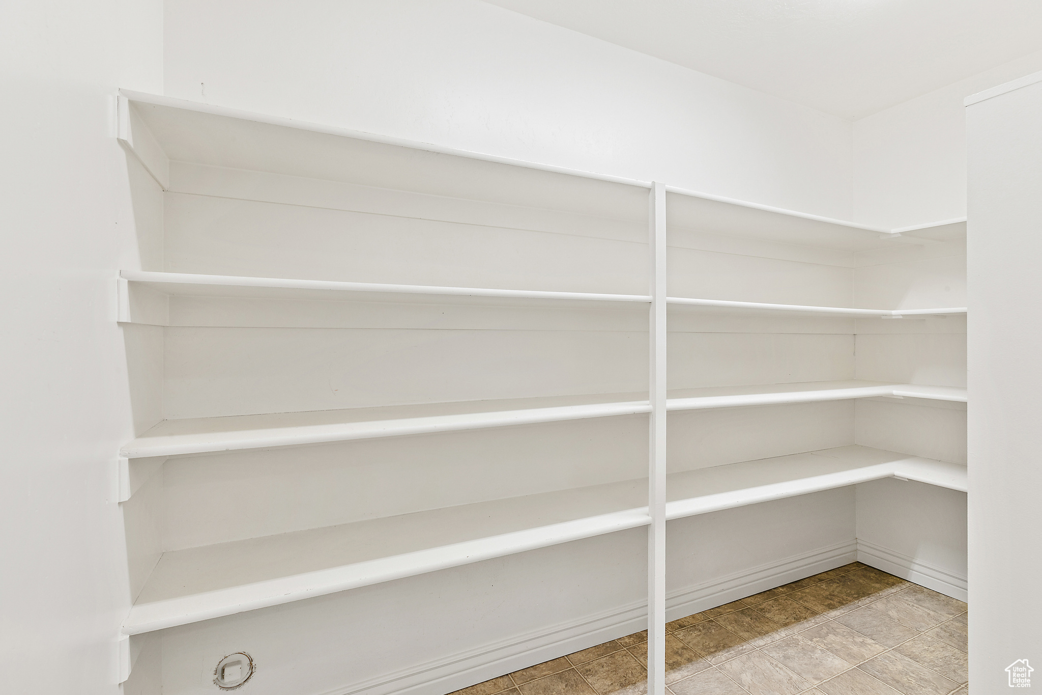 3093 E SOMERSET VILLAGE WAY