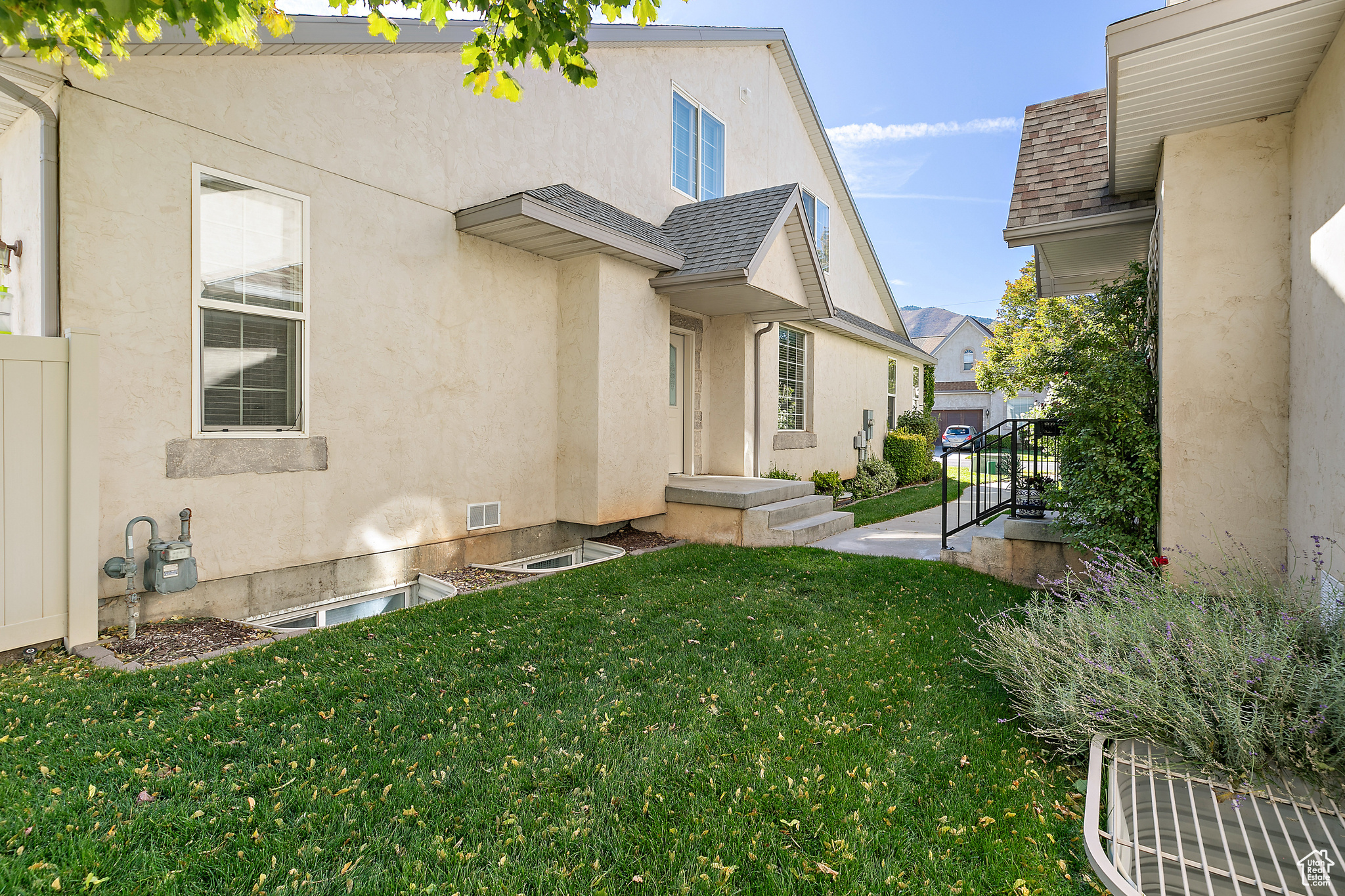 3093 E SOMERSET VILLAGE WAY