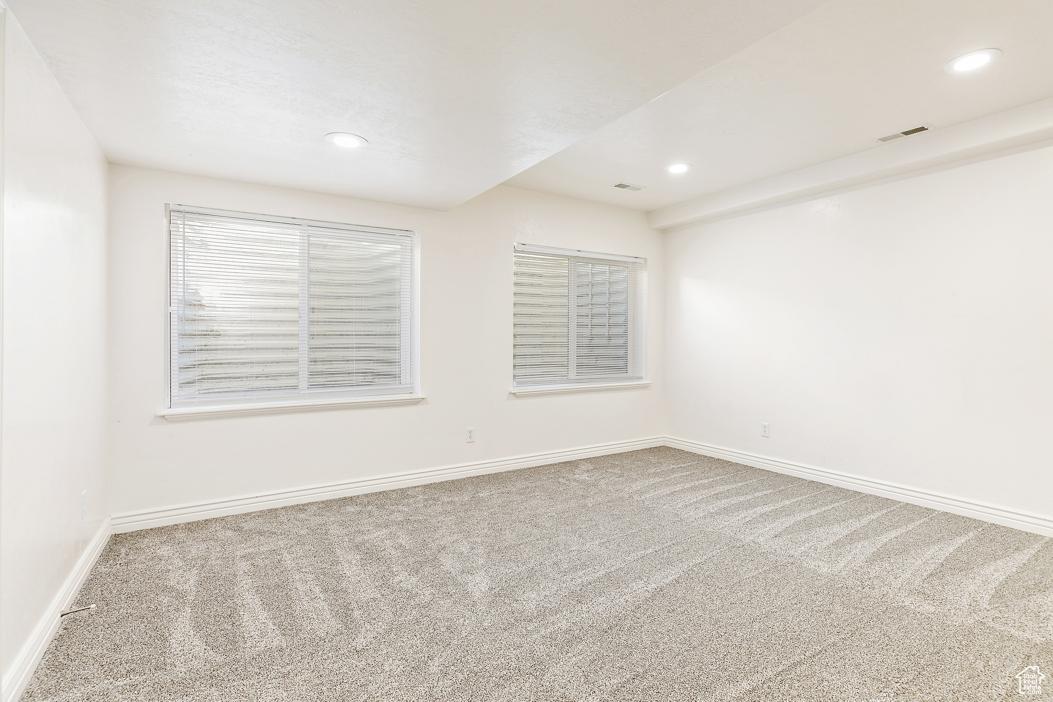 3093 E SOMERSET VILLAGE WAY