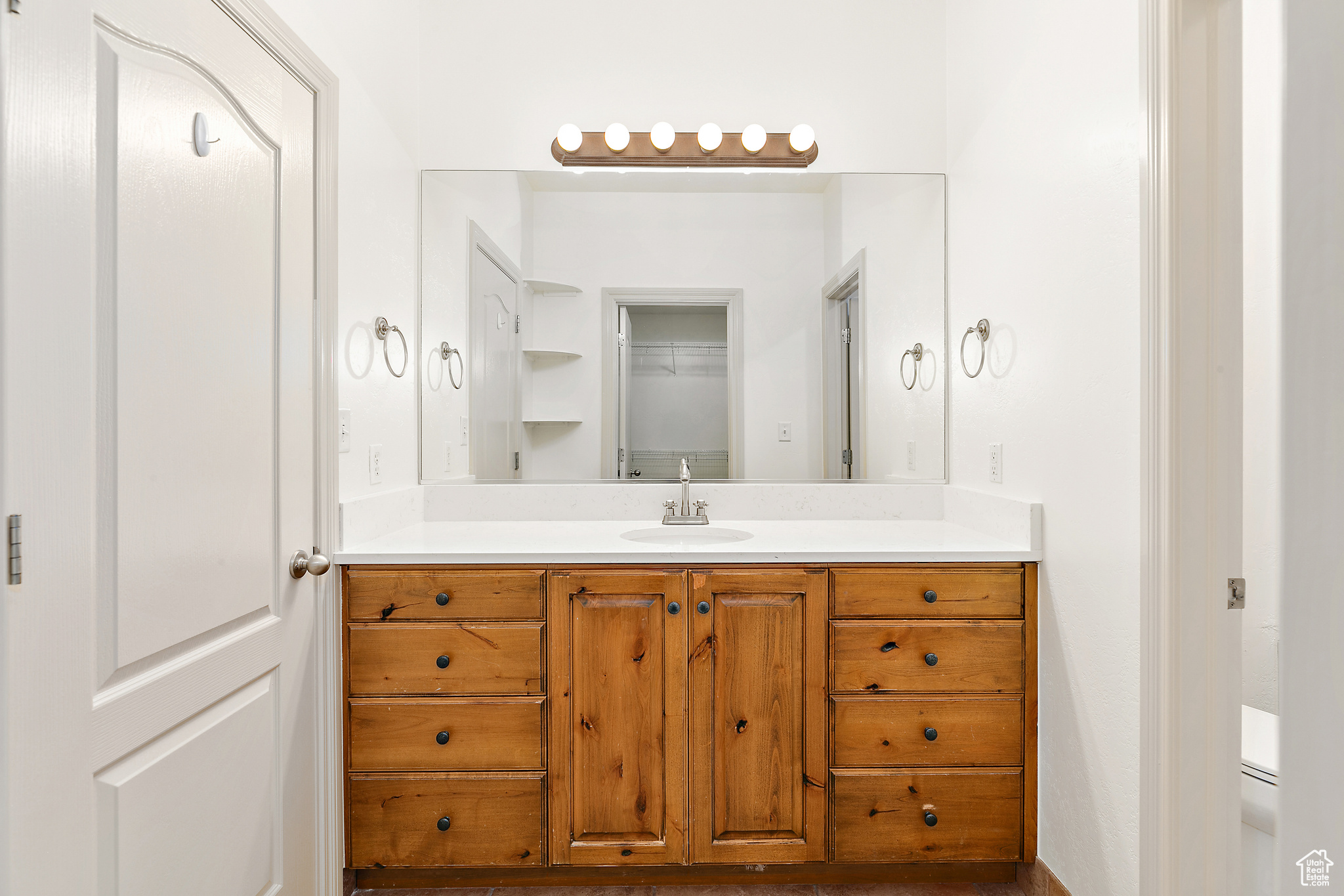 3093 E SOMERSET VILLAGE WAY