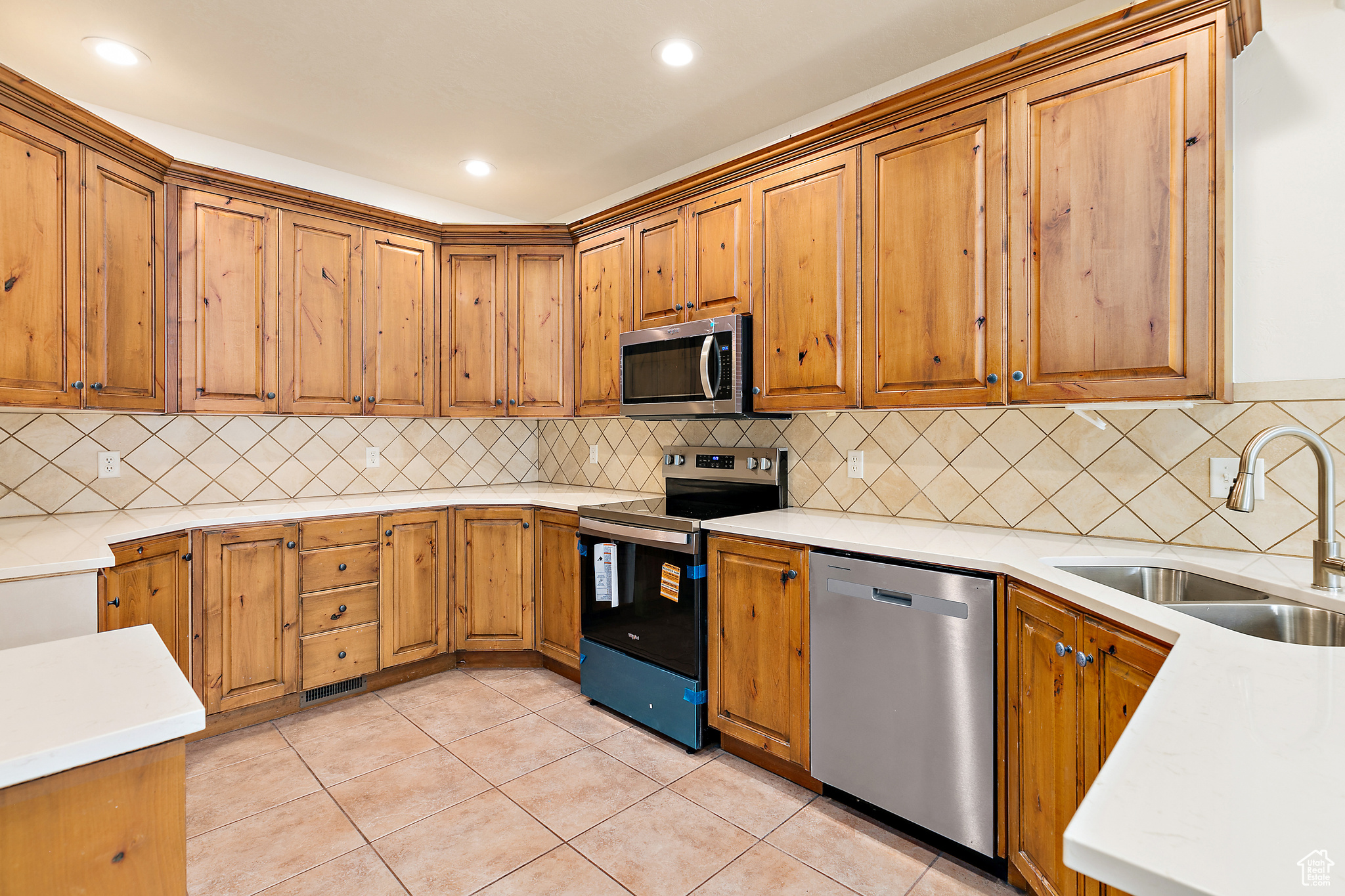 3093 E SOMERSET VILLAGE WAY