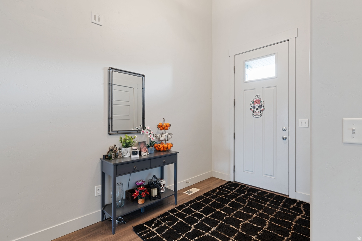 7559 N SILVER PARK DR