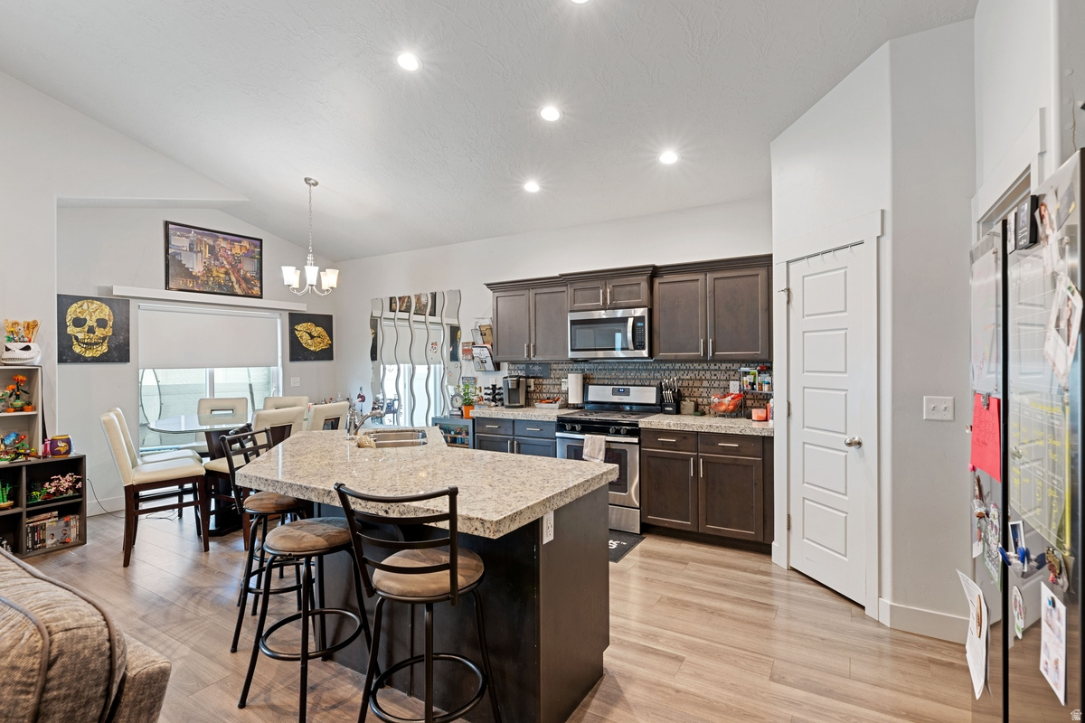 7559 N SILVER PARK DR