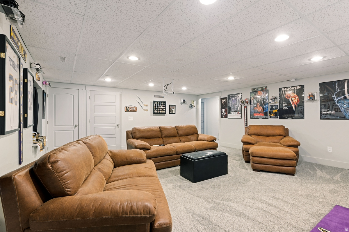 7559 N SILVER PARK DR