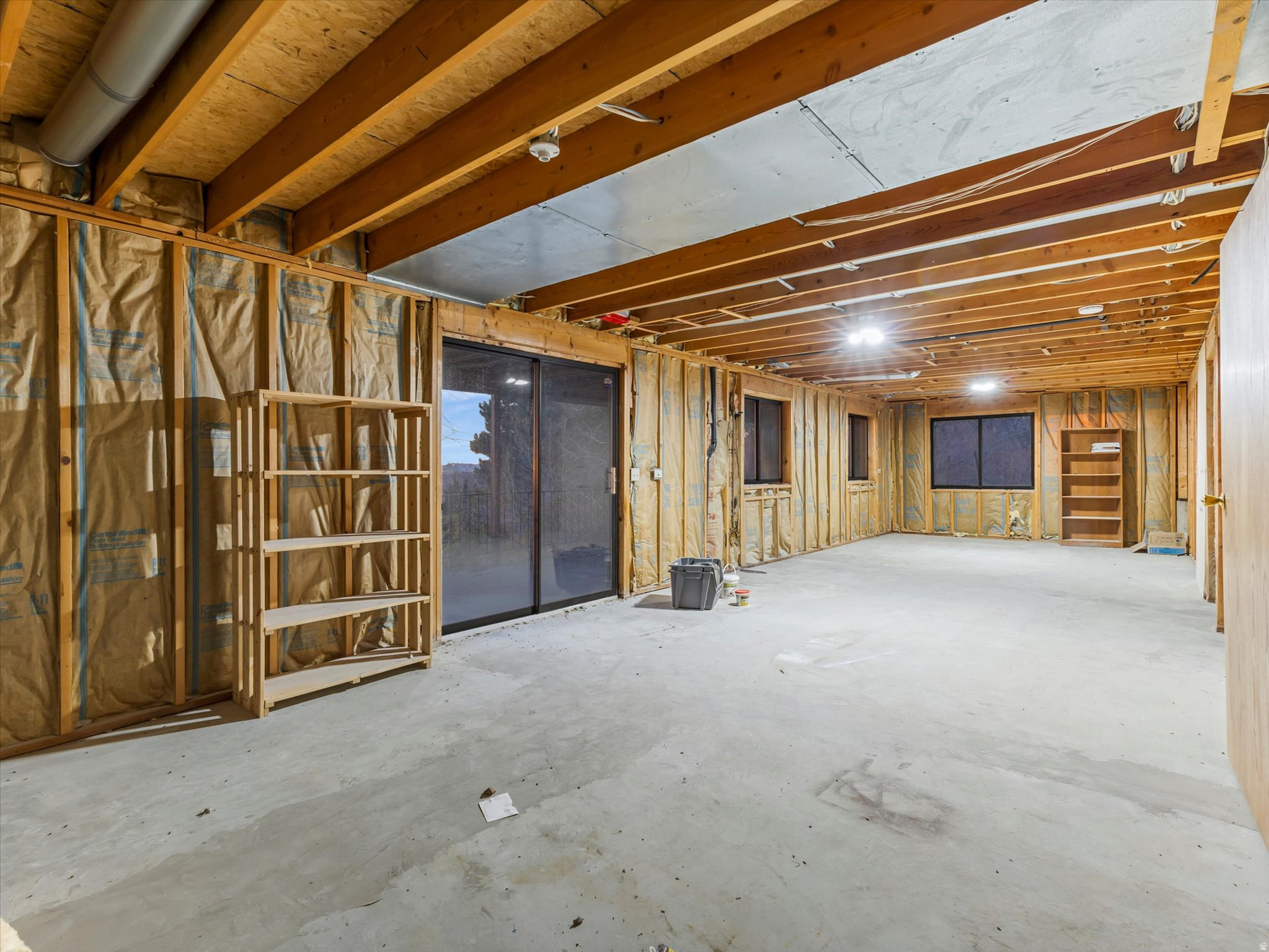 569 N VAN BUREN AVE