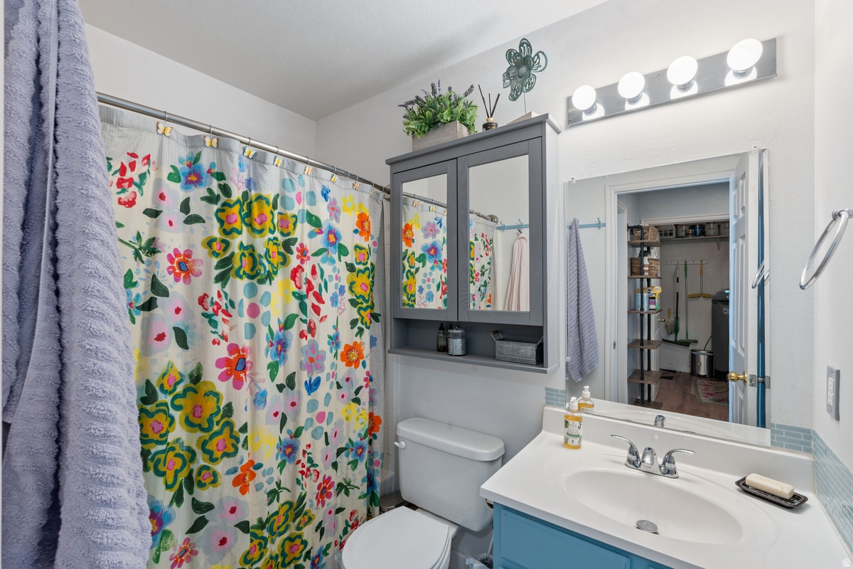 1853 S TWILIGHT LN #210