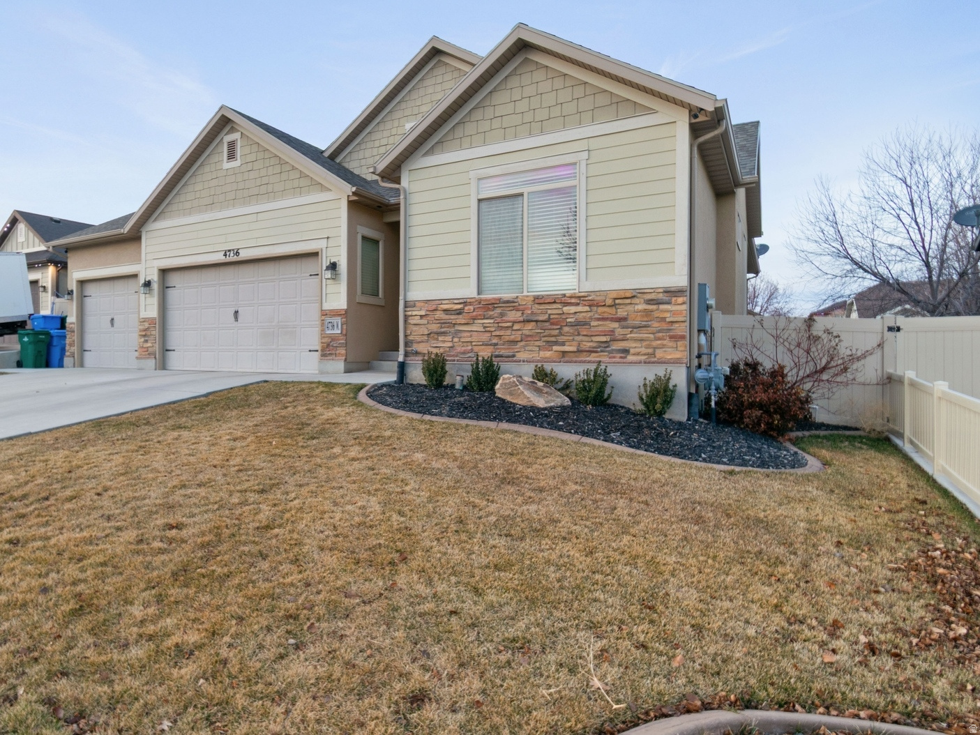 4736 W KOOTENAI CT