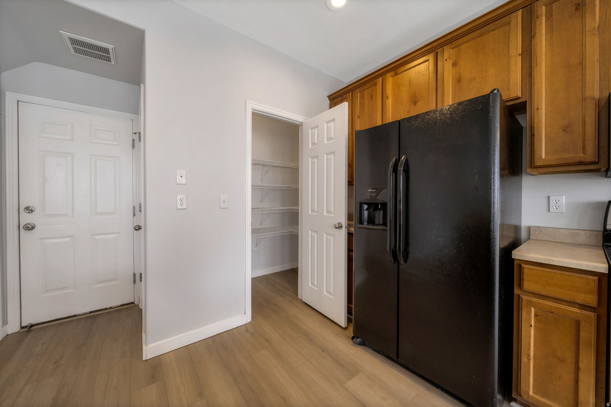 13503 S LEAF WING LN