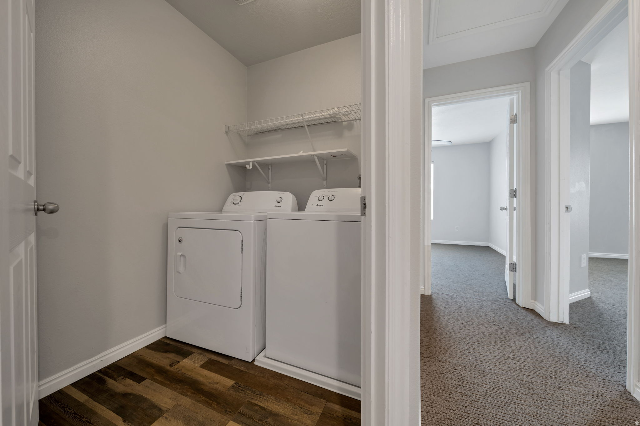 13503 S LEAF WING LN