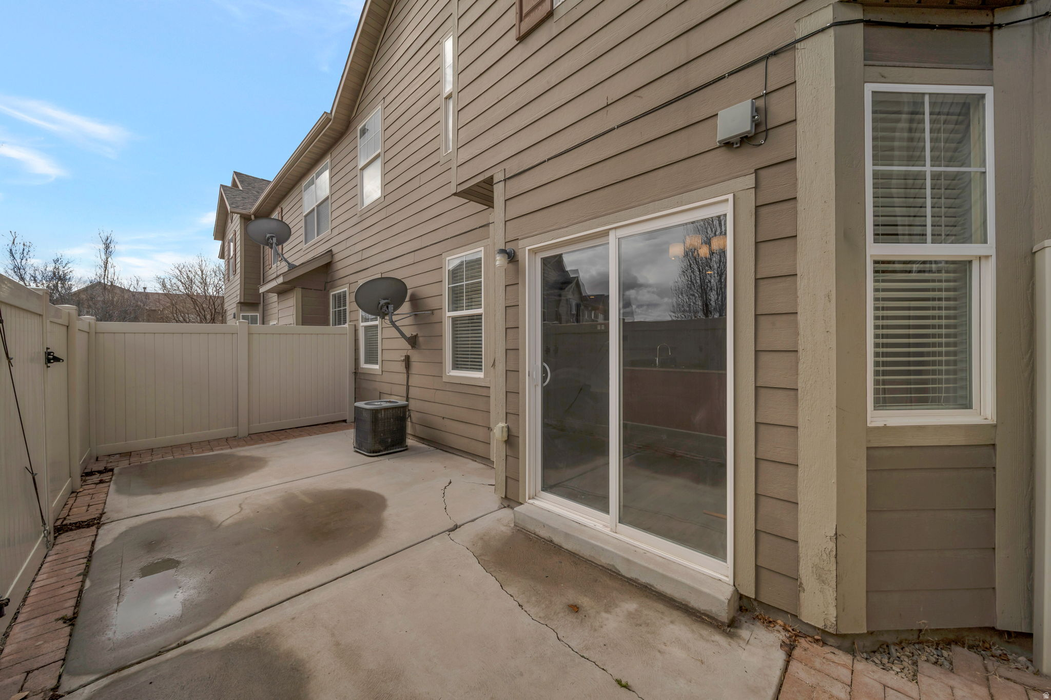 13503 S LEAF WING LN