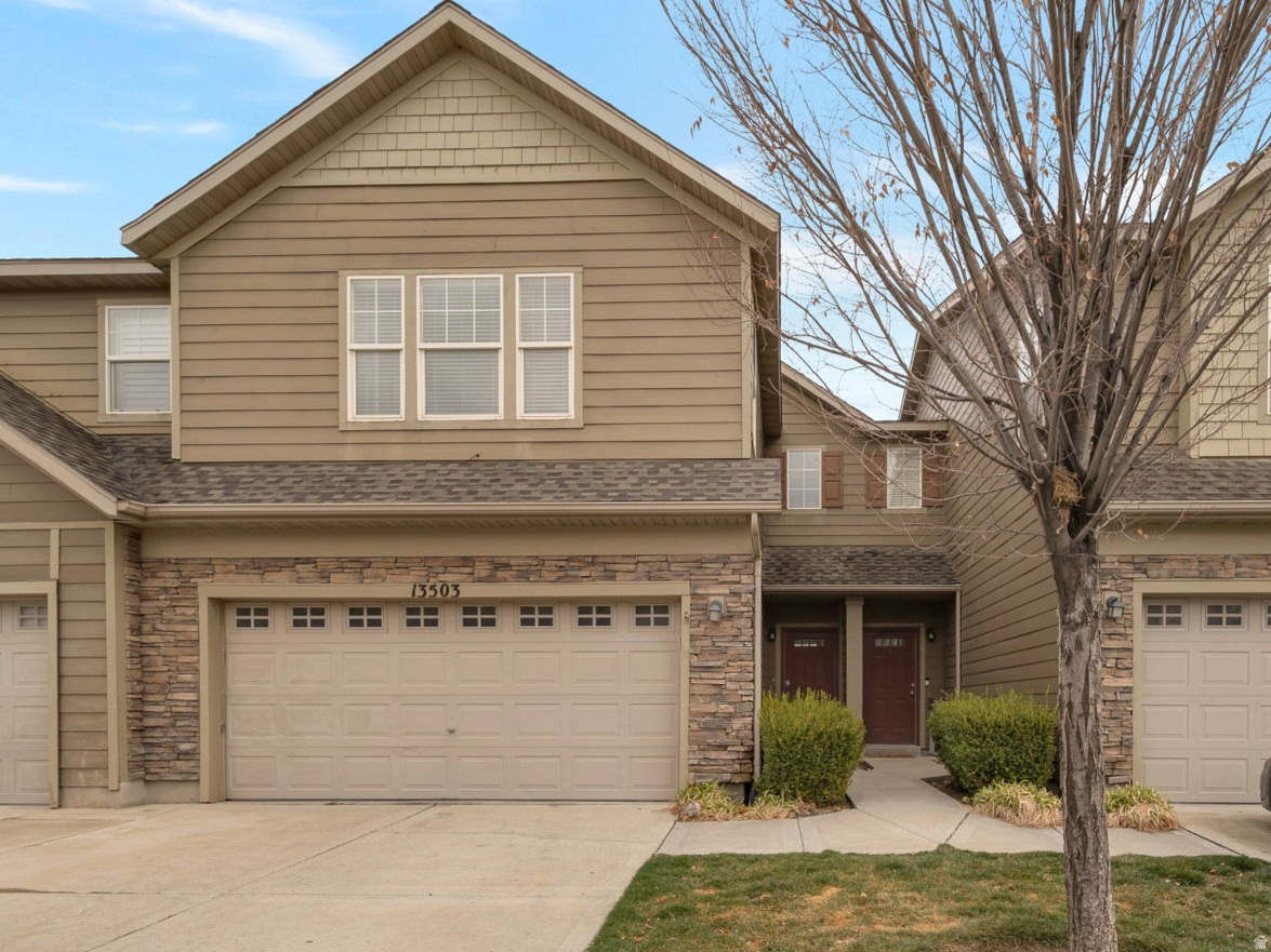 13503 S LEAF WING LN